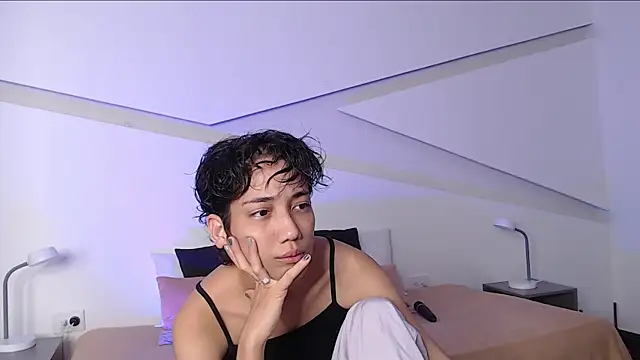 Snapshot of hot_little_bunny chatting on 21, 3, 2025 hot little bunny online show from 21, 3, 2025