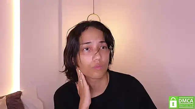 Snapshot of hot_little_bunny chatting on 21, 9, 2025 hot little bunny online show from 21, 9, 2025