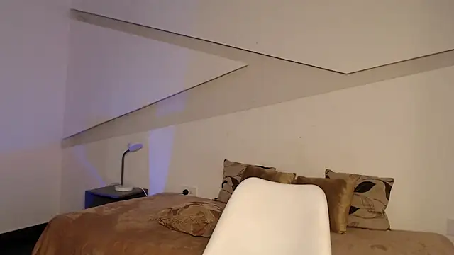 Snapshot of hot_little_bunny chatting on 26, 9, 2025 hot little bunny online show from 26, 9, 2025