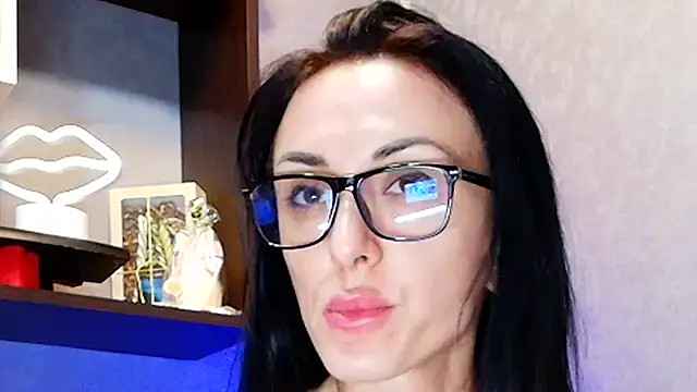 Snapshot of Siaconna chatting on 15, 9, 2025 Siaconna online show from 15, 9, 2025