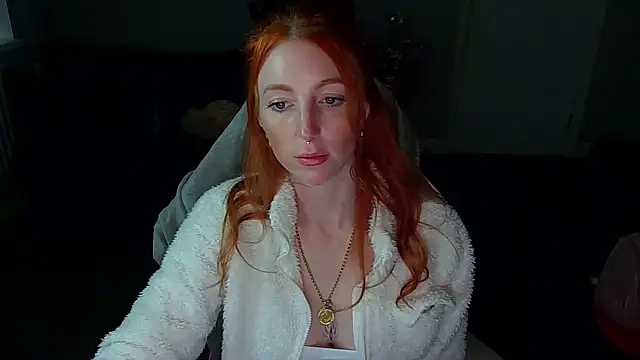 Snapshot of Red_firesquirt chatting on 10, 2, 2025 Red firesquirt online show from 10, 2, 2025