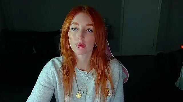 Snapshot of Red_firesquirt chatting on 21, 2, 2025 Red firesquirt online show from 21, 2, 2025