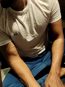 Snapshot of xxxhugedick0001 chatting on 27, 2, 2025 xxxhugedick0001 online show from 27, 2, 2025