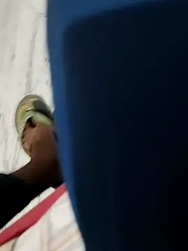 Snapshot of xxxhugedick0001 chatting on 4, 3, 2025 xxxhugedick0001 online show from 4, 3, 2025