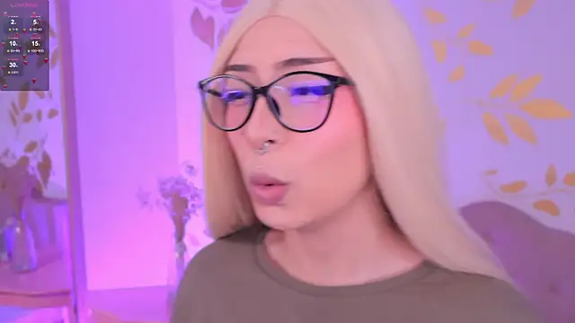 Misselektra   online show from 24, 9, 2025