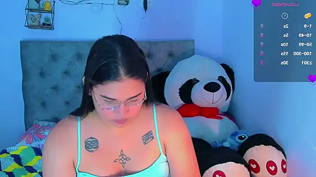 mabellfox online show from 11, 9, 2025