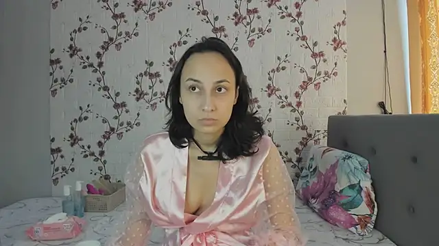 Snapshot of Alisagold90 chatting on 12, 2, 2025 Alisagold90 online show from 12, 2, 2025