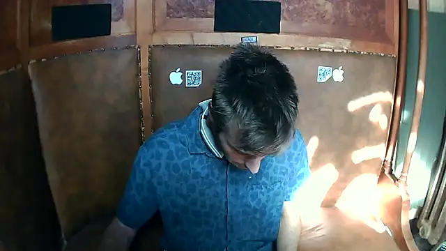 Snapshot of trap_xandi_playlist chatting on 12, 10, 2025 trap xandi playlist online show from 12, 10, 2025