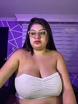 MiiaaJoness online show from 22, 10, 2025