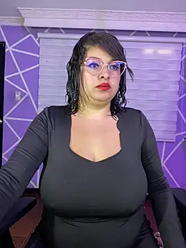 MiiaaJoness online show from 25, 5, 2026