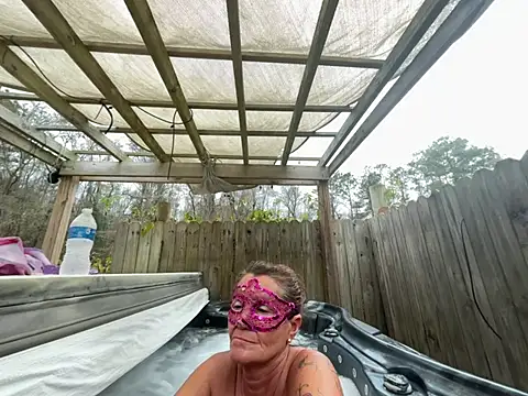 Snapshot of prainxxx22 chatting on 10, 12, 2024 prainxxx22 online show from 10, 12, 2024