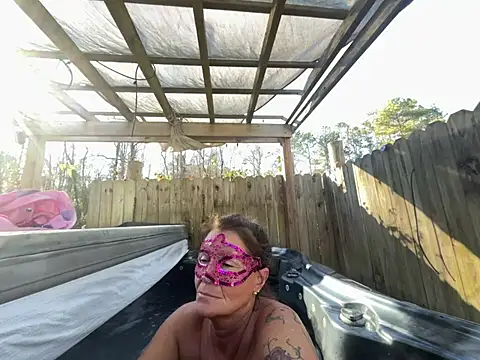 Snapshot of prainxxx22 chatting on 30, 12, 2024 prainxxx22 online show from 30, 12, 2024