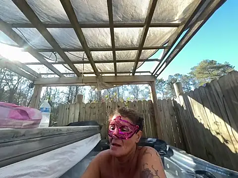 Snapshot of prainxxx22 chatting on 8, 1, 2025 prainxxx22 online show from 8, 1, 2025