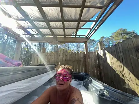 Snapshot of prainxxx22 chatting on 14, 1, 2025 prainxxx22 online show from 14, 1, 2025