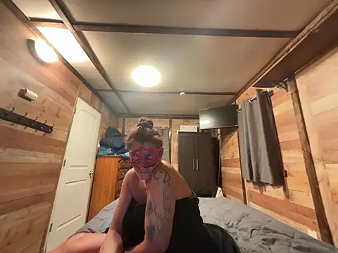 Snapshot of prainxxx22 chatting on 19, 2, 2025 prainxxx22 online show from 19, 2, 2025