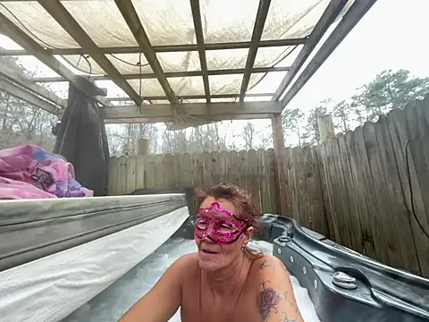 Snapshot of prainxxx22 chatting on 20, 2, 2025 prainxxx22 online show from 20, 2, 2025