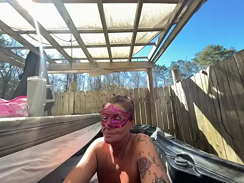 Snapshot of prainxxx22 chatting on 28, 2, 2025 prainxxx22 online show from 28, 2, 2025