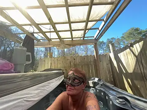 Snapshot of prainxxx22 chatting on 11, 3, 2025 prainxxx22 online show from 11, 3, 2025