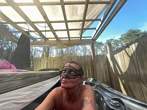 Snapshot of prainxxx22 chatting on 12, 3, 2025 prainxxx22 online show from 12, 3, 2025