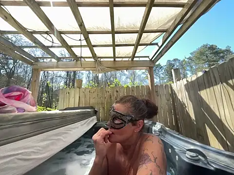 Snapshot of prainxxx22 chatting on 22, 3, 2025 prainxxx22 online show from 22, 3, 2025