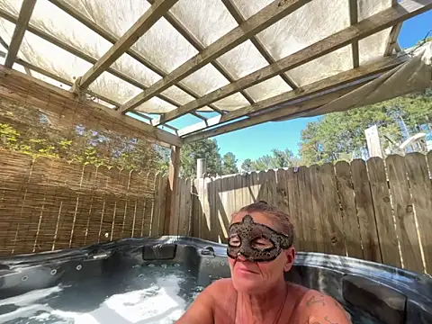 Snapshot of prainxxx22 chatting on 22, 9, 2025 prainxxx22 online show from 22, 9, 2025