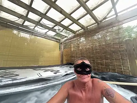 Snapshot of prainxxx22 chatting on 7, 10, 2025 prainxxx22 online show from 7, 10, 2025