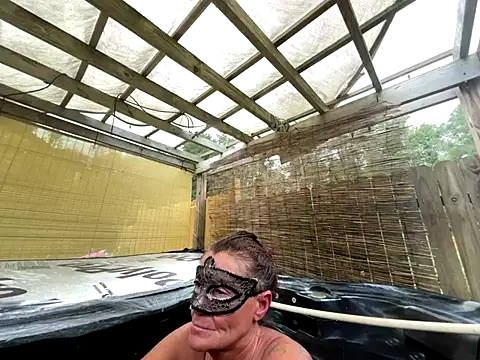 Snapshot of prainxxx22 chatting on 8, 10, 2025 prainxxx22 online show from 8, 10, 2025