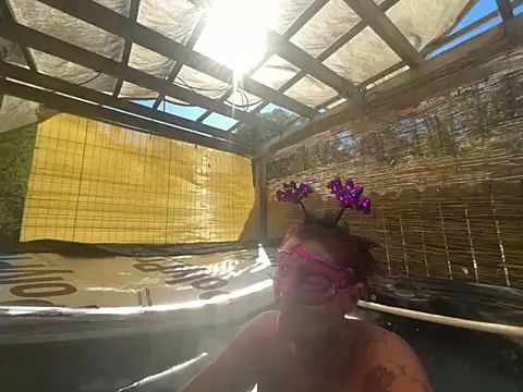 Snapshot of prainxxx22 chatting on 20, 10, 2025 prainxxx22 online show from 20, 10, 2025