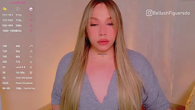 IsabellaFigueredo   online show from 5, 2, 2025