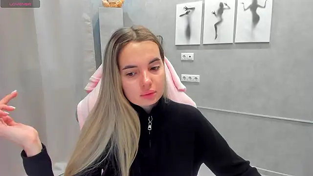 Donna Evans online show from 8, 3, 2026