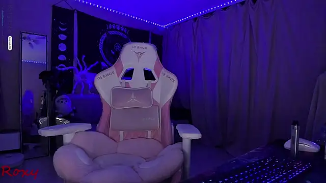 Snapshot of wet_dream_ chatting on 15, 11, 2025 wet dream online show from 15, 11, 2025