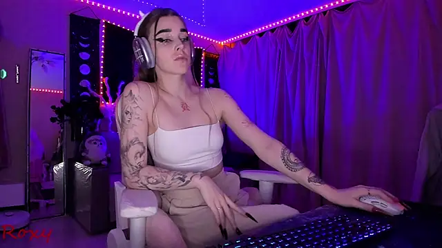 Snapshot of wet_dream_ chatting on 3, 12, 2025 wet dream online show from 3, 12, 2025