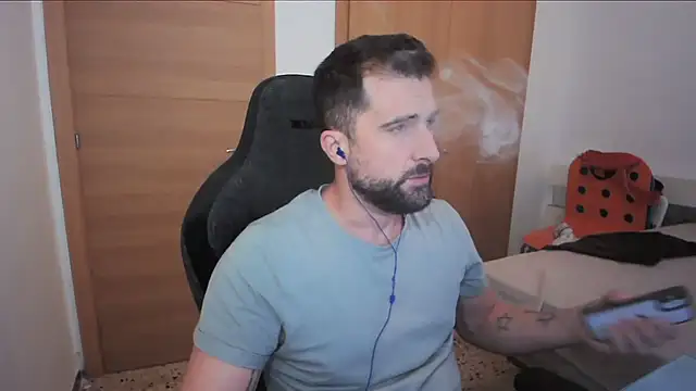 alex877x online show from 10, 10, 2025