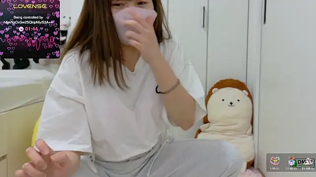 SUZU  online show from 24, 2, 2025