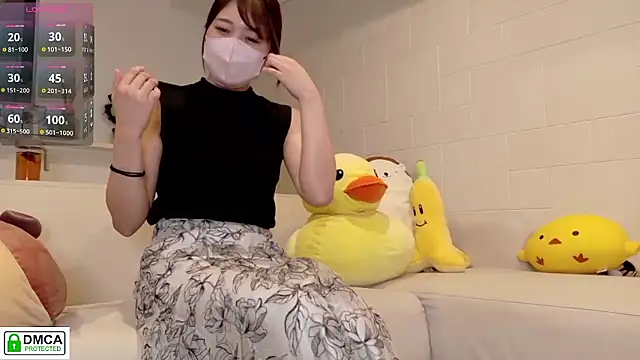 Snapshot of SUZU_ chatting on 2, 7, 2026 SUZU online show from 2, 7, 2026