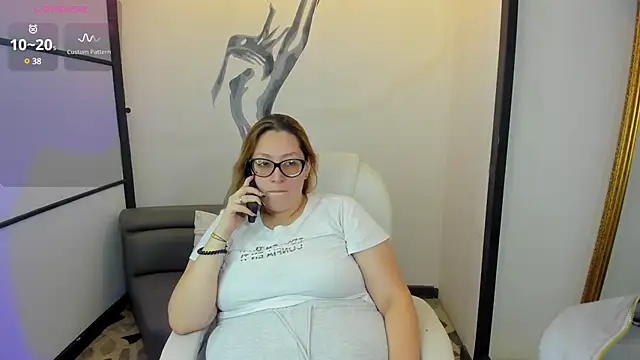 NiickyJones online show from 25, 2, 2025