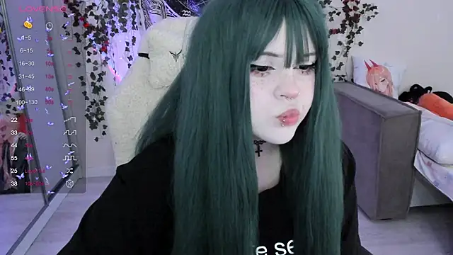 SelenaCute online show from 22, 9, 2025