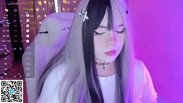 SelenaCute online show from 10, 3, 2026