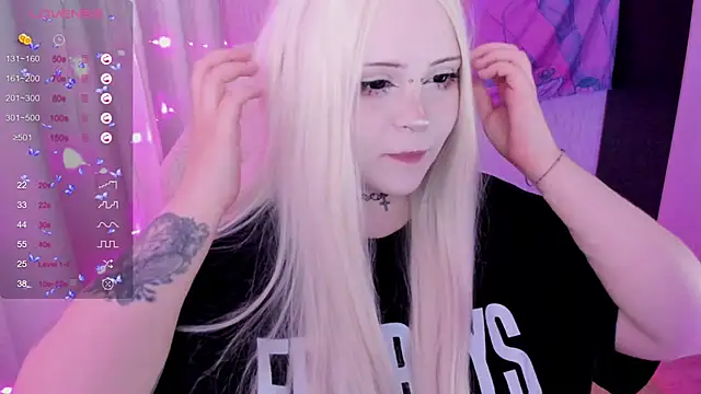 SelenaCute online show from 17, 6, 2026