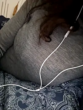 Silvia Zeno online show from 2, 2, 2026