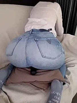 Silvia Zeno online show from 5, 3, 2026