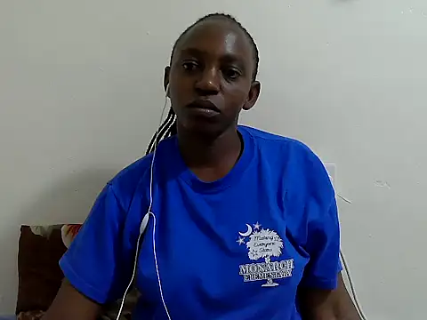 Snapshot of lizbela1 chatting on 17, 11, 2025 lizbela1 online show from 17, 11, 2025