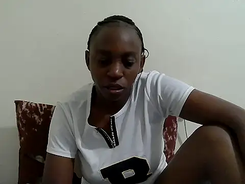 Snapshot of lizbela1 chatting on 16, 12, 2025 lizbela1 online show from 16, 12, 2025