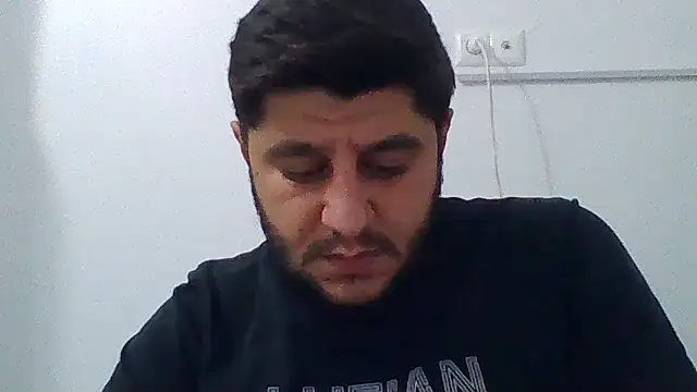 erkekkkadam online show from 5, 11, 2025