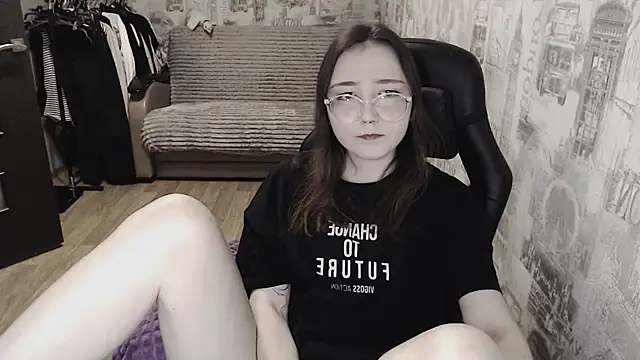 Snapshot of AmeliaKamishiro chatting on 13, 2, 2025 AmeliaKamishiro online show from 13, 2, 2025