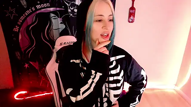 GoddessLilitu online show from 4, 1, 2025