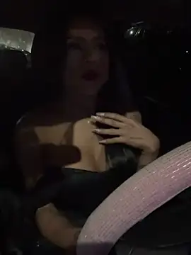 Snapshot of HOT_LADY_777 chatting on 25, 12, 2024 HOT LADY 777 online show from 25, 12, 2024