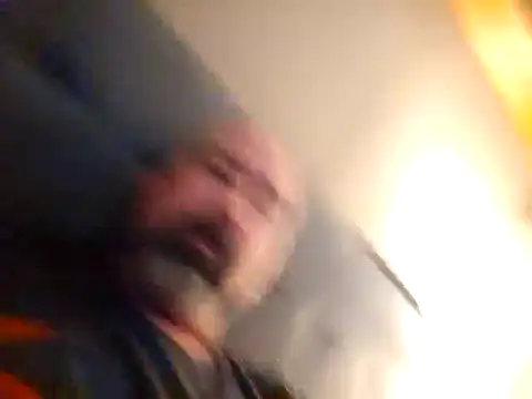 Snapshot of scottym chatting on 31, 10, 2025 scottym online show from 31, 10, 2025