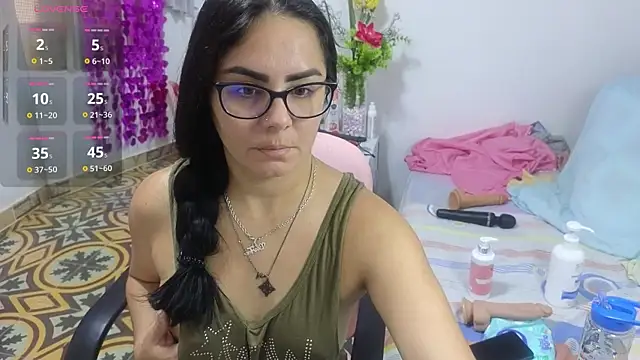 lovely trix online show from 1, 11, 2025