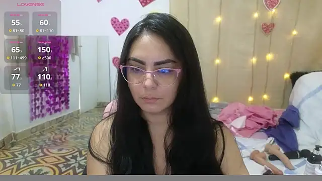 lovely trix online show from 25, 2, 2026